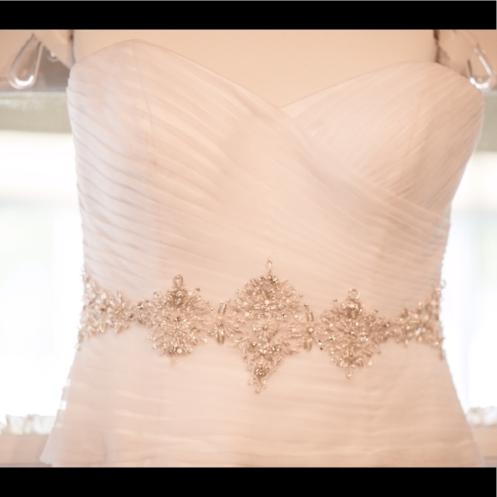 Last day @ this price Designer Eden Bridal Gown - Picture 7 of 16